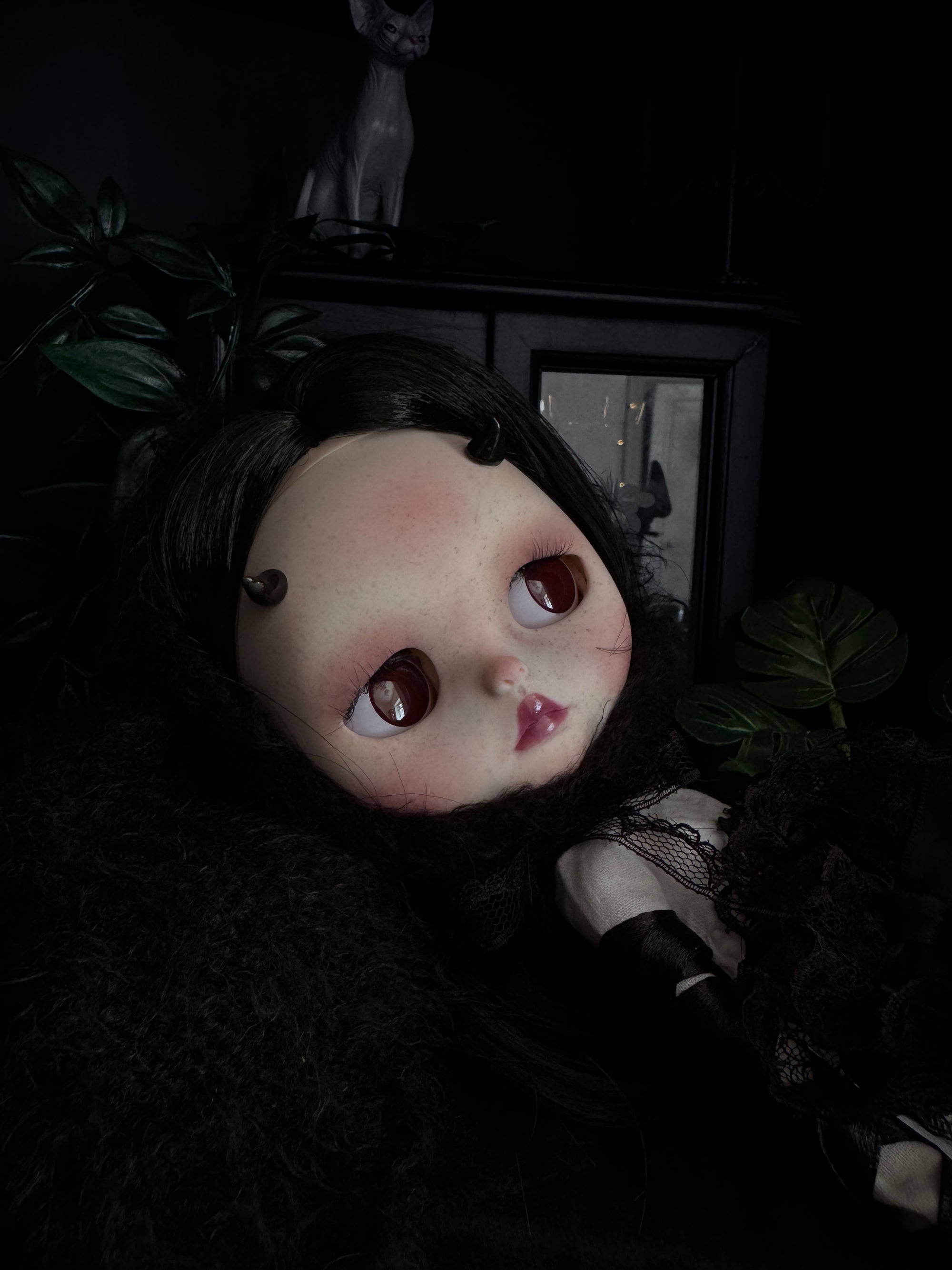 Vale- OOAK art doll